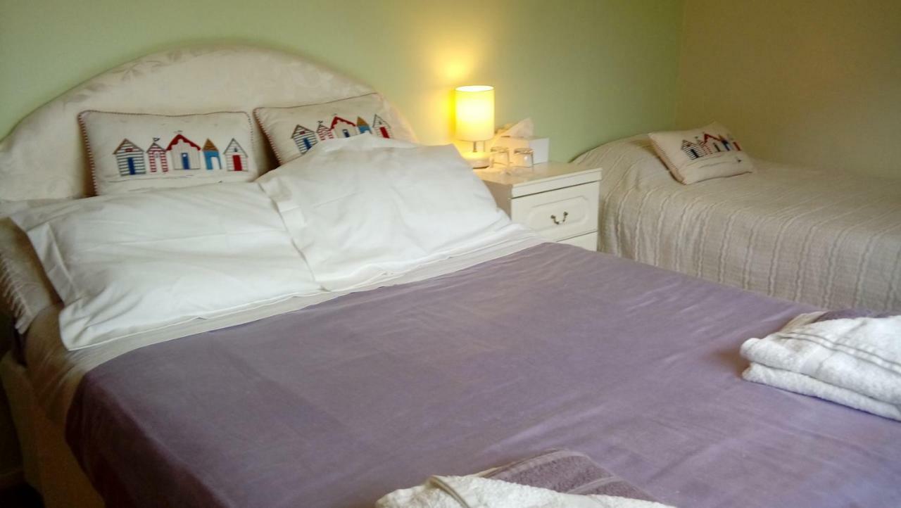Lavender House Hotel Bridgend  Ngoại thất bức ảnh