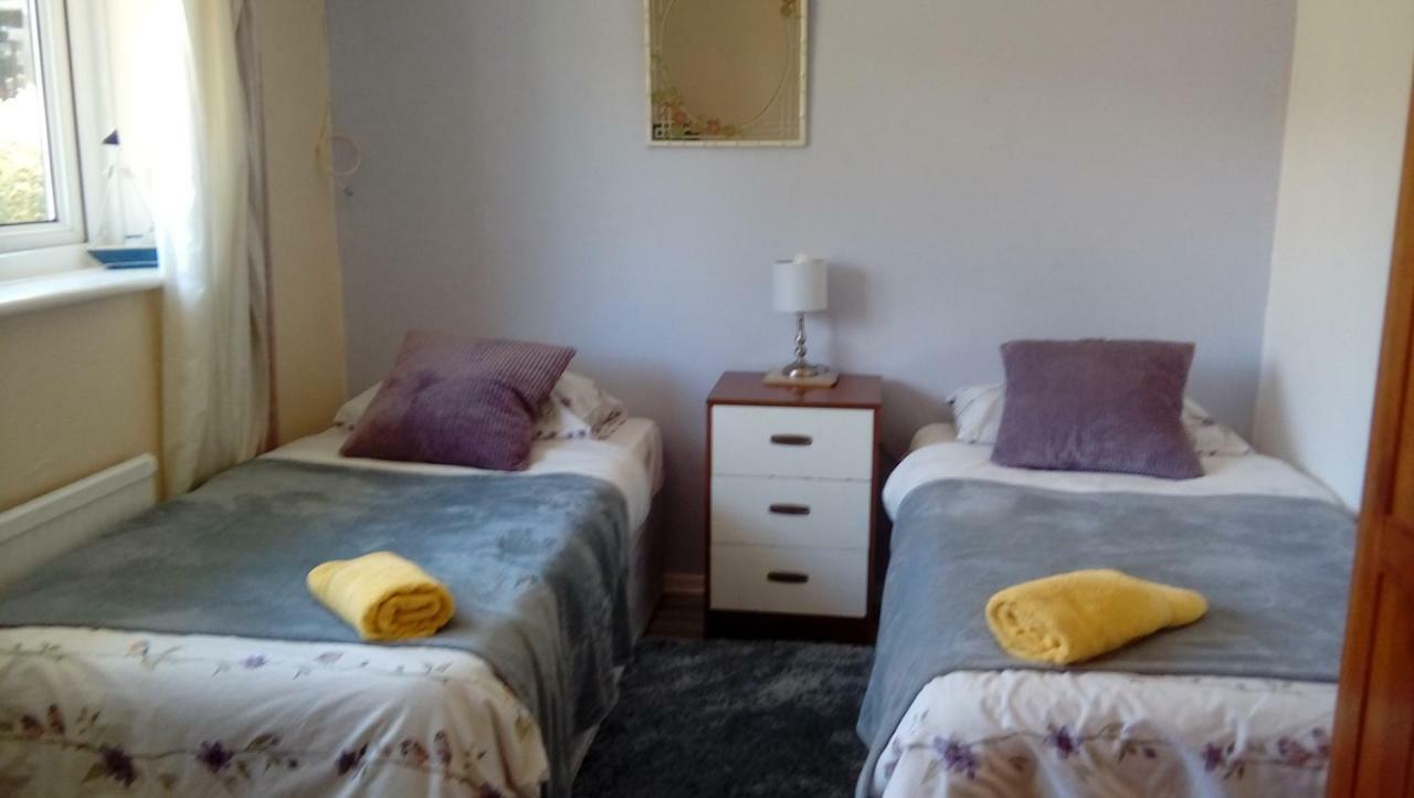 Lavender House Hotel Bridgend  Ngoại thất bức ảnh