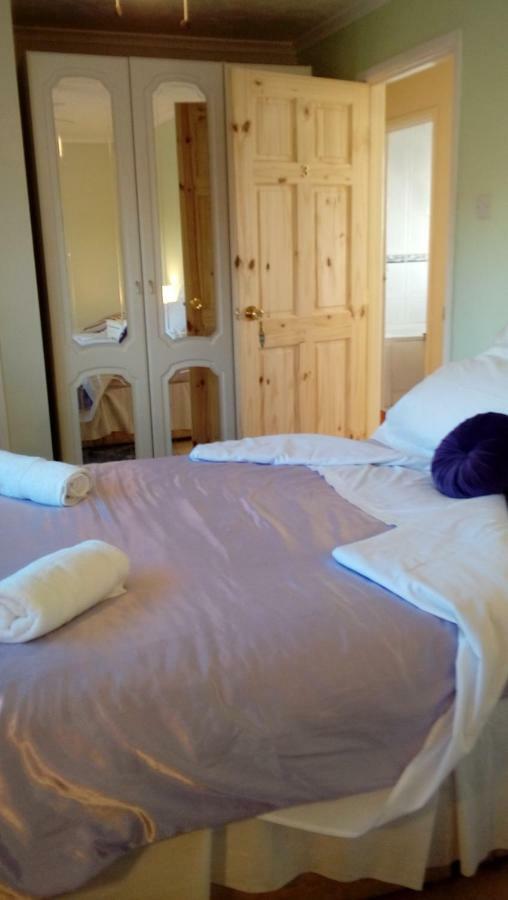 Lavender House Hotel Bridgend  Ngoại thất bức ảnh